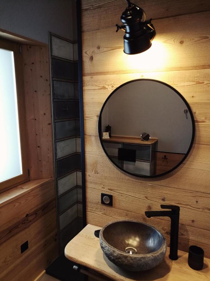Un R De Memises Bed & Breakfast Thollon-les-Memises Eksteriør bilde