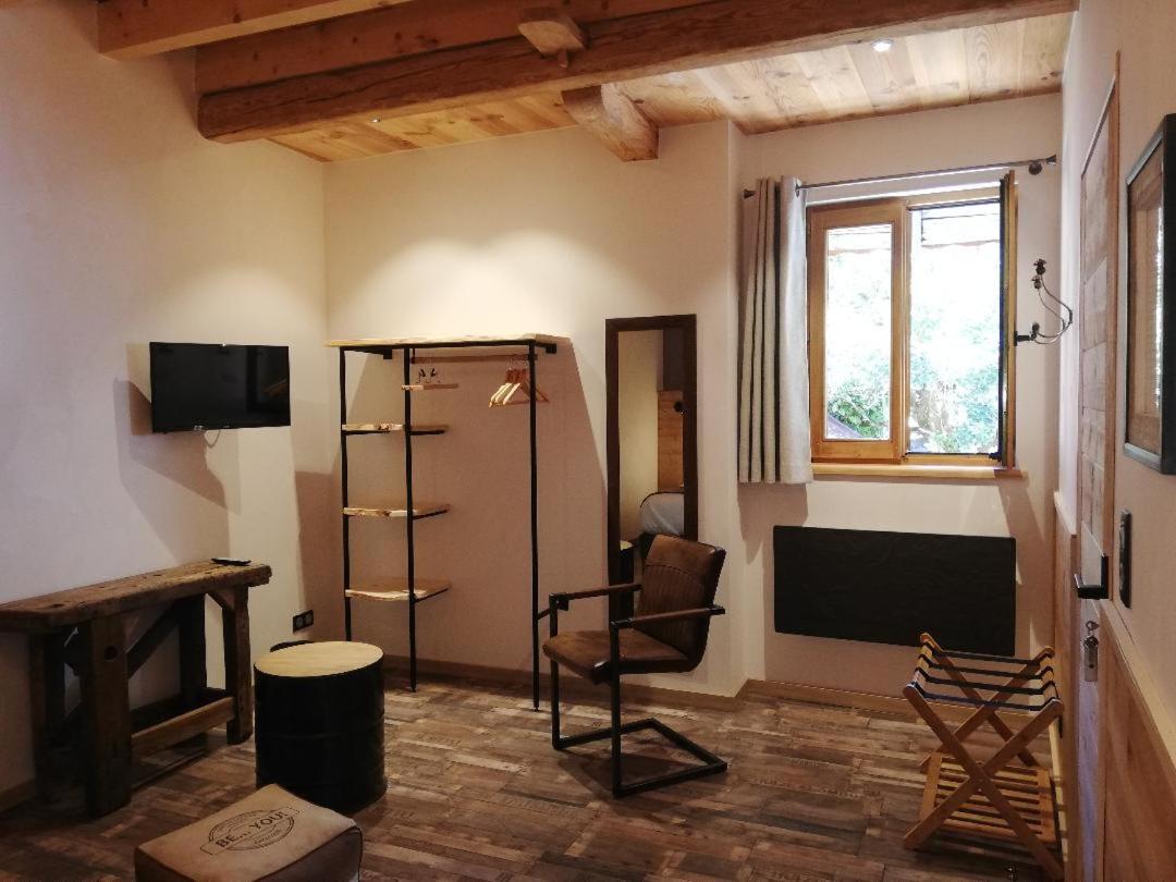 Un R De Memises Bed & Breakfast Thollon-les-Memises Eksteriør bilde